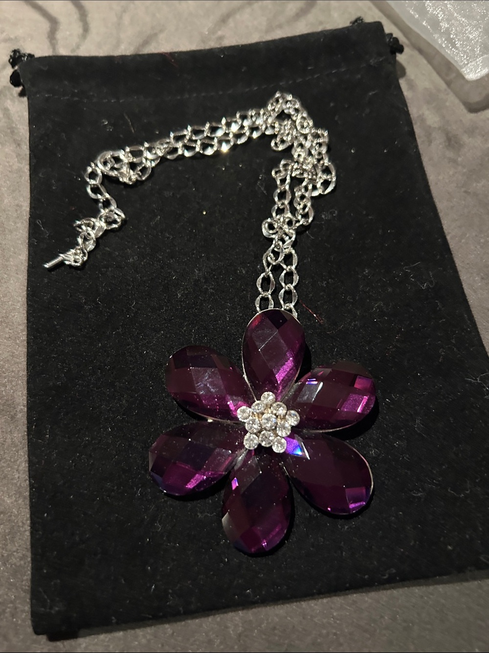 Purple Flower Crystal Pendant Necklace - 6-Petal Statement Jewelry